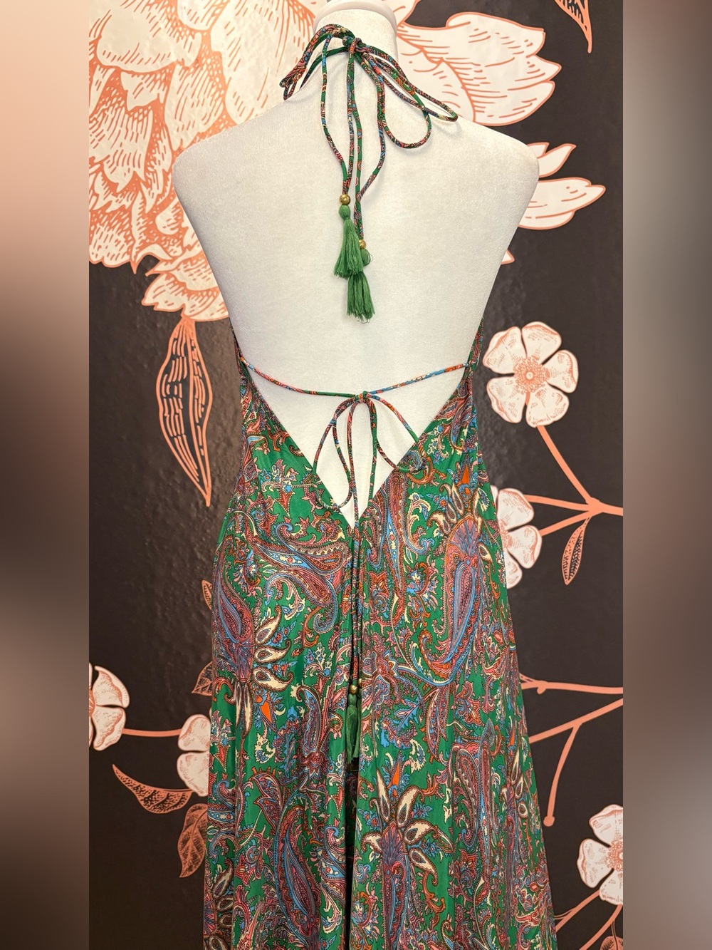 NWOT Enchanted Emerald Paisley Open Back Silk Blend Halter Maxi Dress - Picture 10 of 11